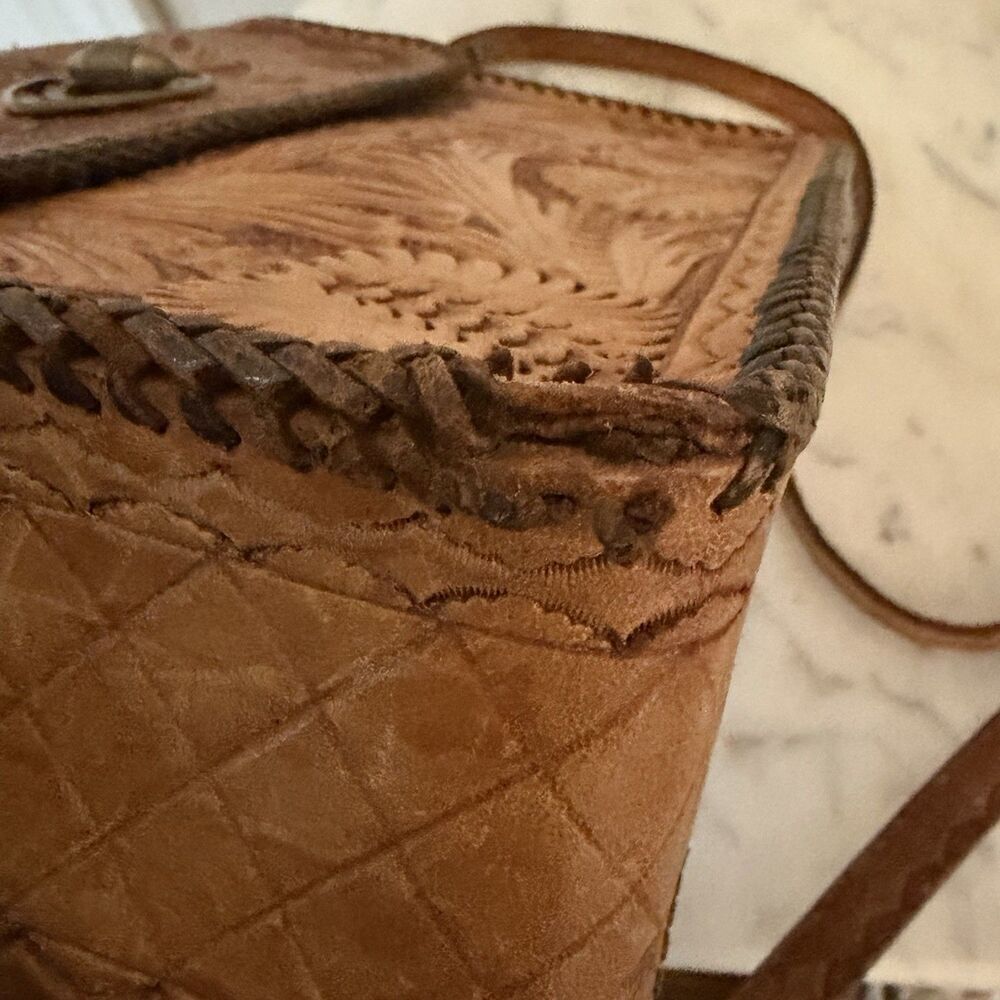 Vintage Hand Tooled Leather Handbag Brown Floral 9x6x3 - Picture 4 of 8